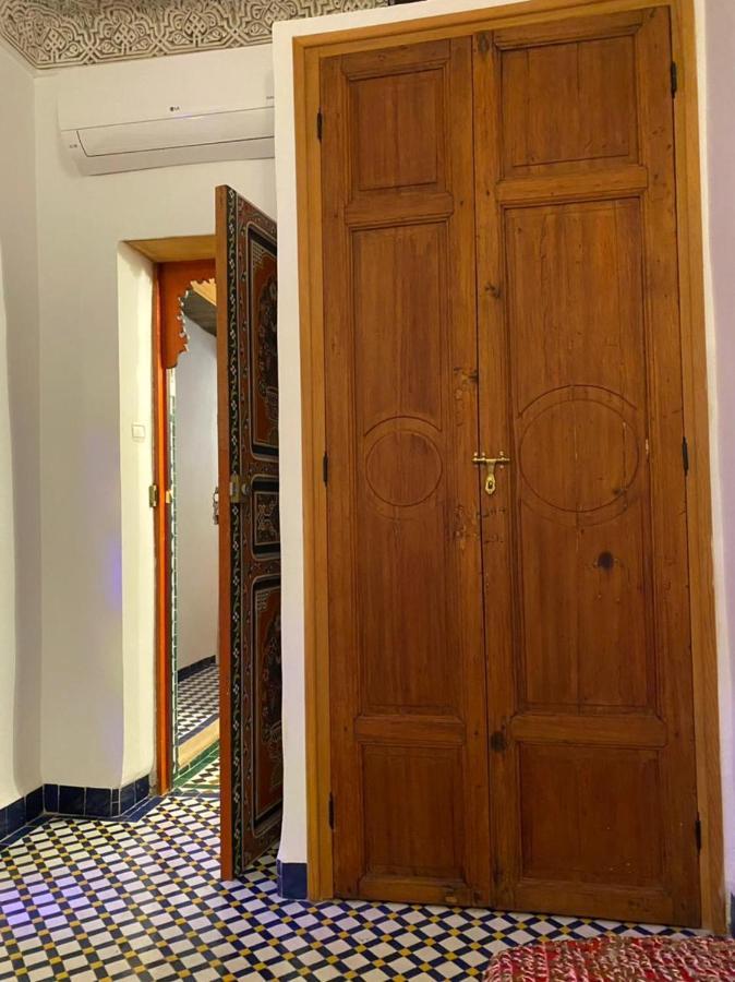Riad Phoenix Фес Екстер'єр фото